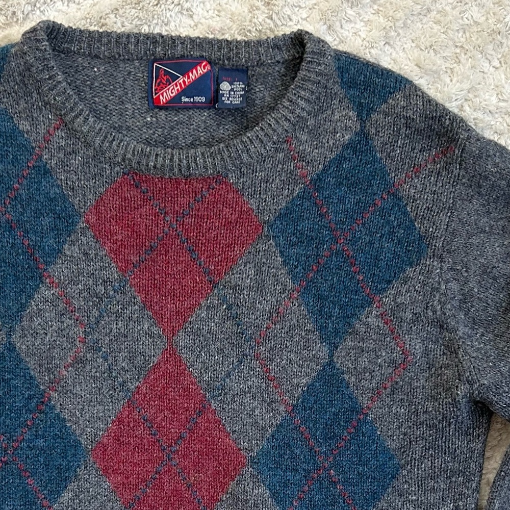 Vtg 80s Mighty Mac Gray and Red Argyle Crewneck Sweater